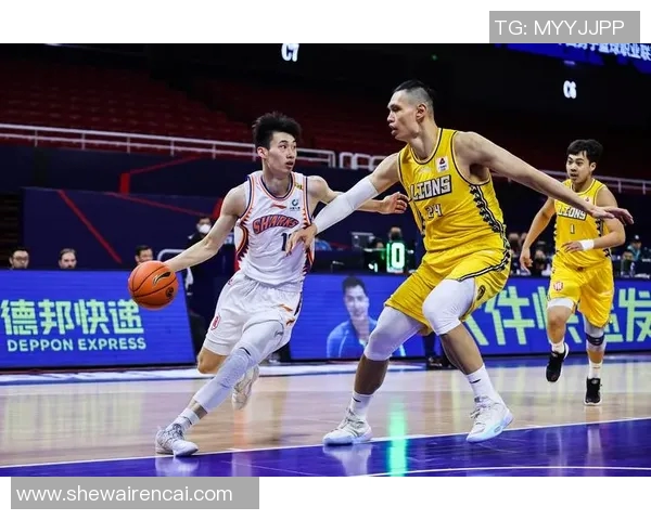 深入分析上海篮球队的区域防守战术与应对策略 深入分析上海篮球队的区域防守战术与应对策略