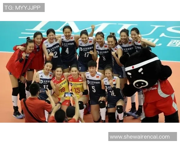 深圳排球队配合问题引发热议球迷对战术和默契的不同看法